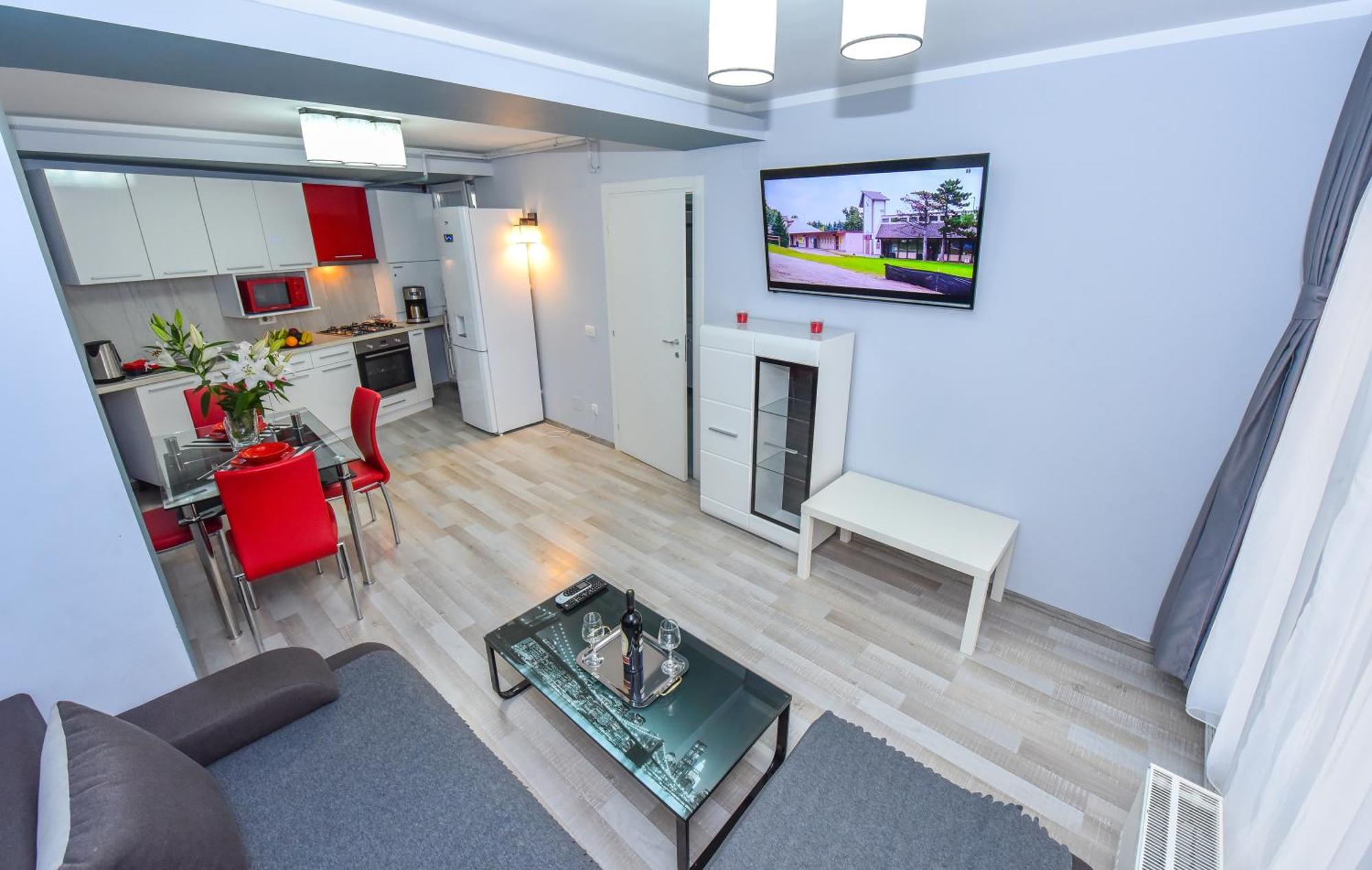 Dracula Adventure Tours Accommodation Bukarest Exteriör bild
