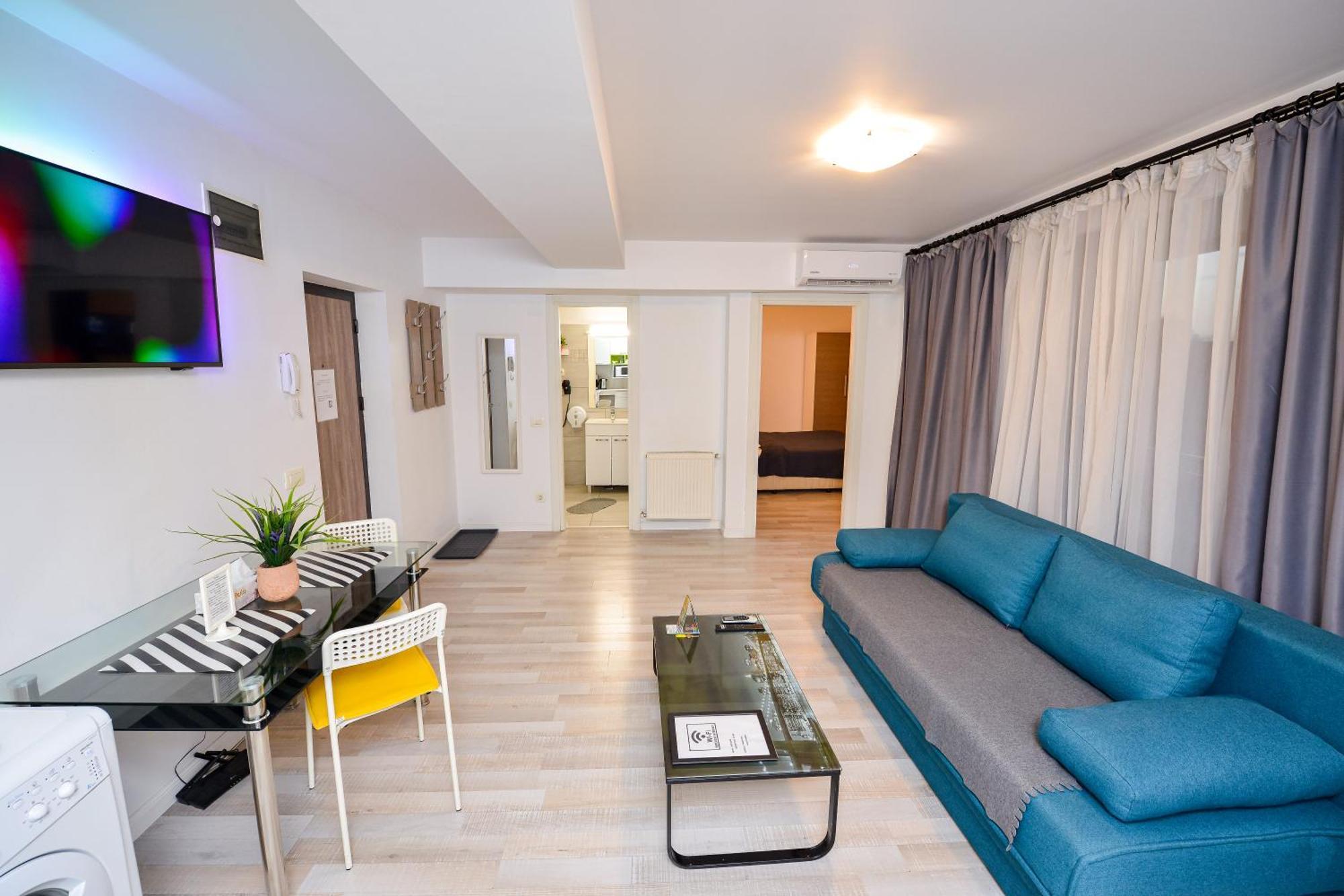 Dracula Adventure Tours Accommodation Bukarest Exteriör bild